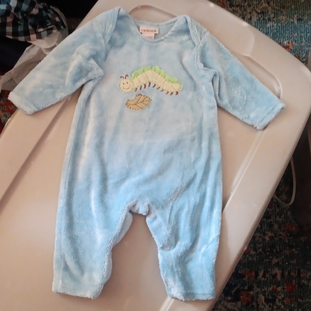 CachCach soft fleece caterpillar sleeper